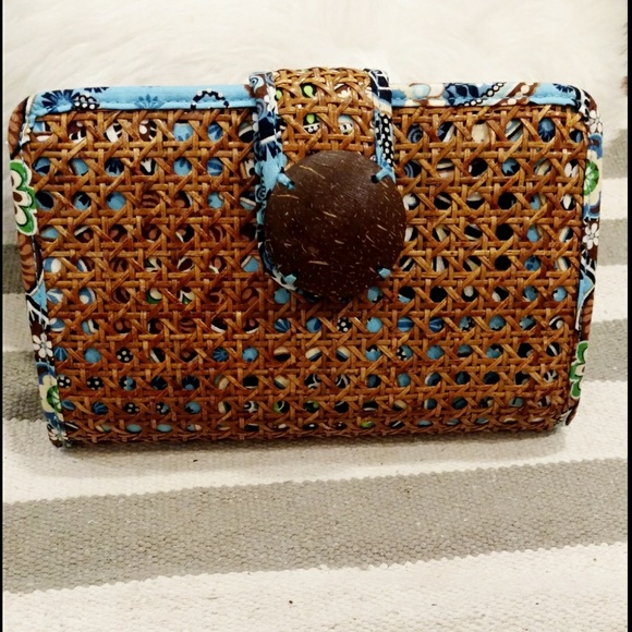 Vera Bradley Handbags - NWOT Vera Bradley Bali Blue Wicker Clutch